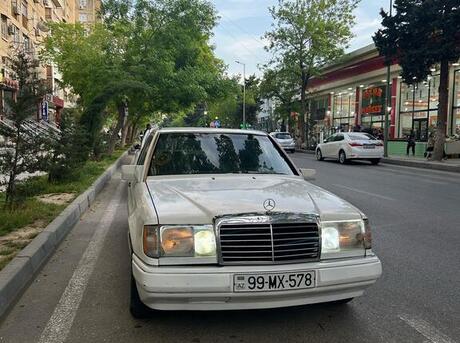 Mercedes E 250 1991