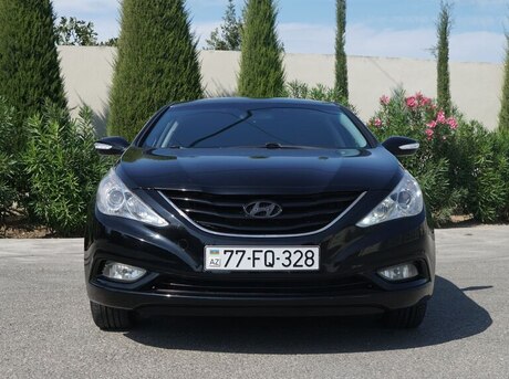 Hyundai Sonata 2011