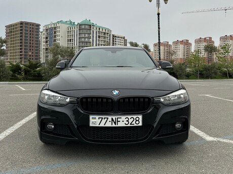 BMW 328 2015