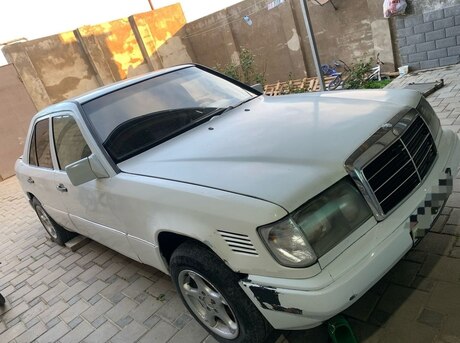 Mercedes E 250