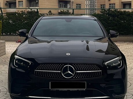 Mercedes E 450 4MATIC 2023