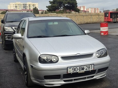 Volkswagen Golf 2001