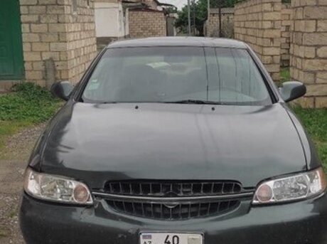 Nissan Altima 2000