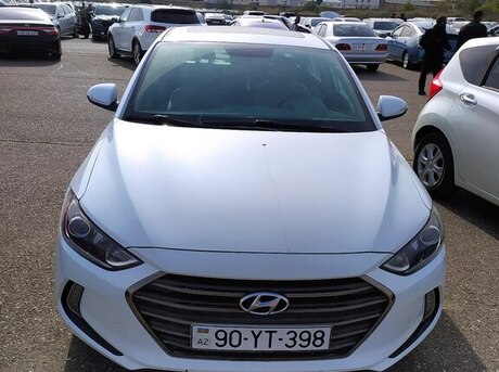 Hyundai Elantra 2016