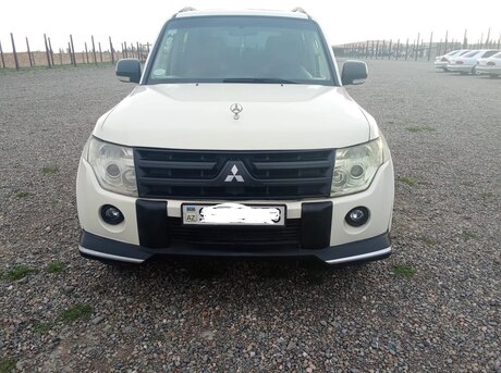 Mitsubishi Pajero 2007