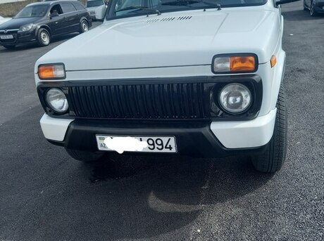 LADA (VAZ) Niva 2013