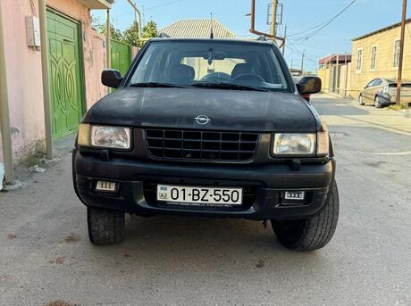 Opel Frontera 2001