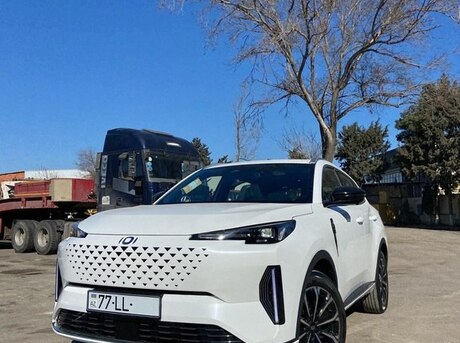 Changan Qiyuan Q05 2025