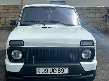 LADA (VAZ) Niva 2015