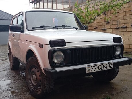 LADA (VAZ) Niva 2012