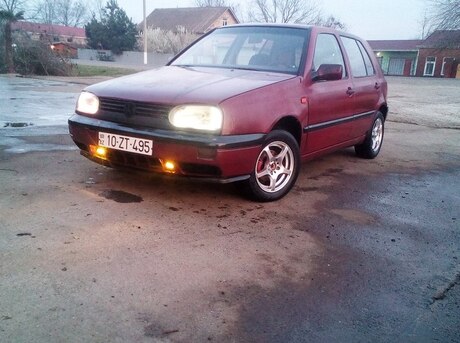 Volkswagen Golf 1995