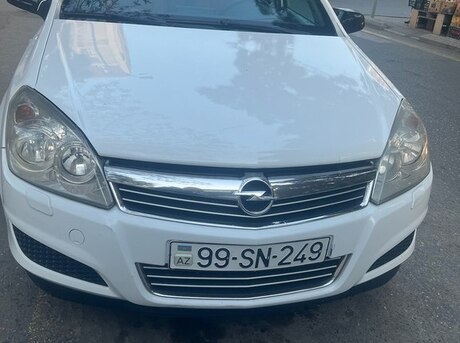 Opel Astra 2007