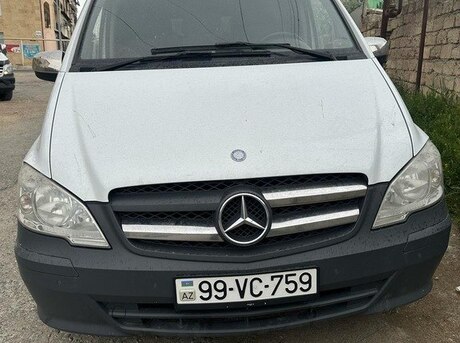 Mercedes Vito 113 2012