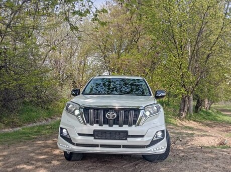 Toyota Land Cruiser Prado 2010