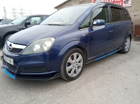 Opel Zafira 2005