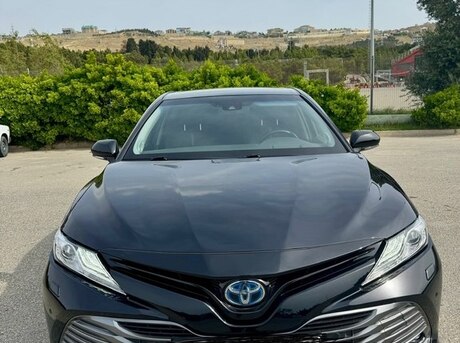 Toyota Camry 2020