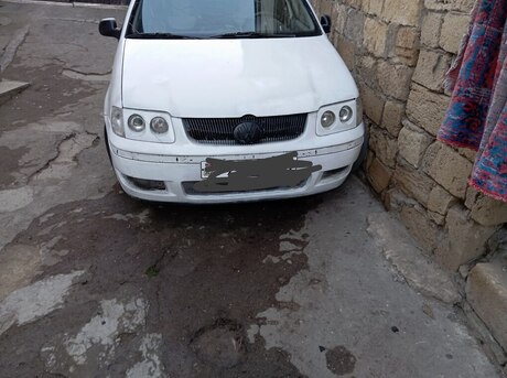 Volkswagen Polo 2001