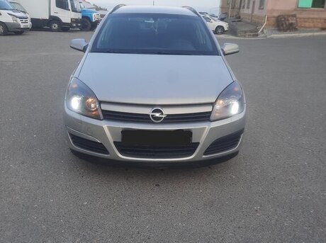 Opel Astra 2005