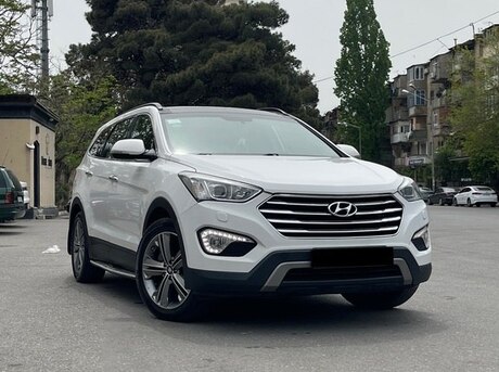 Hyundai Grand Santa Fe 2014