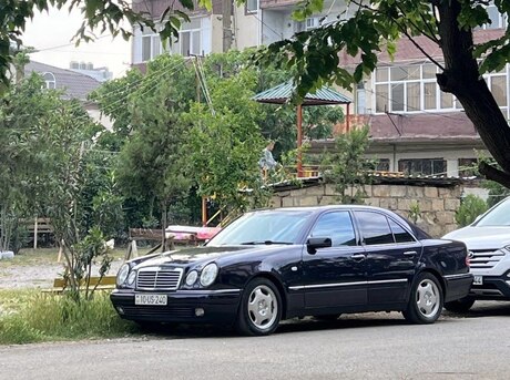 Mercedes E 240 1997