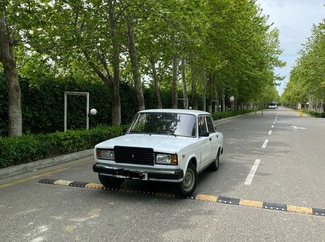 LADA (VAZ) 2107 1985