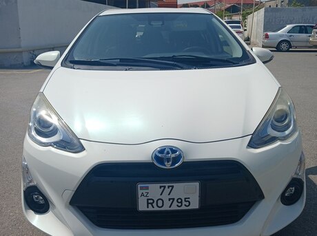 Toyota Aqua 2016
