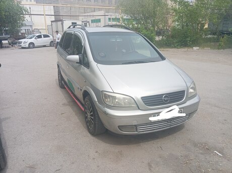 Opel Zafira 2000