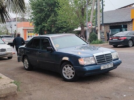 Mercedes E 200 1990