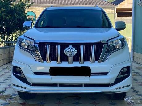 Toyota Land Cruiser Prado 2010