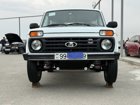 LADA (VAZ) Niva 2013