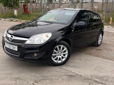 Opel Astra 2007