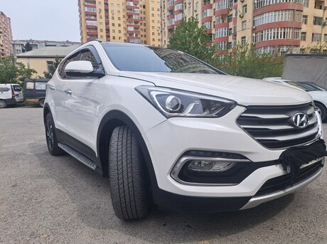 Hyundai Santa Fe 2016