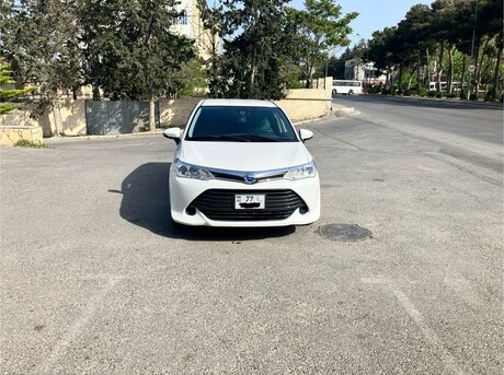 Toyota Corolla Fielder 2016