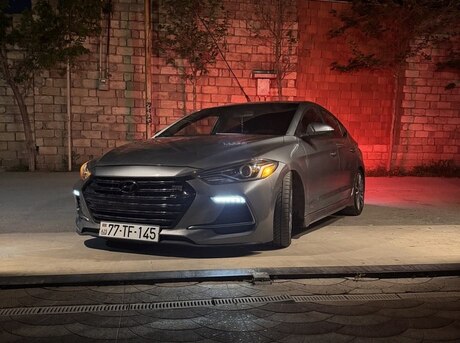 Hyundai Elantra 2016