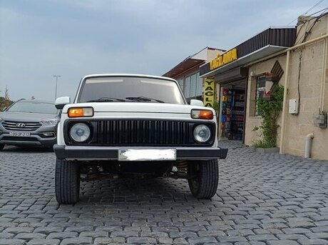 LADA (VAZ) Niva 2007