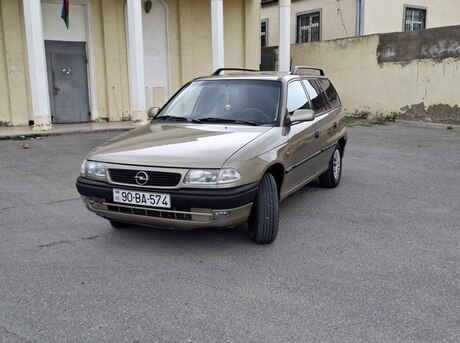 Opel Astra 1996