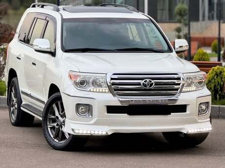 Toyota Land Cruiser 2012