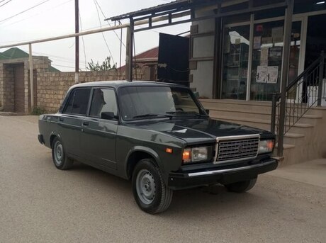 LADA (VAZ) 2107 2010