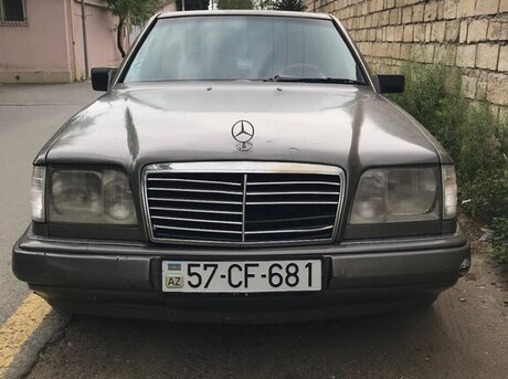 Mercedes E 200 1990