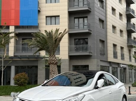 Hyundai Grandeur 2013