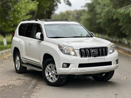 Toyota Land Cruiser Prado 2010
