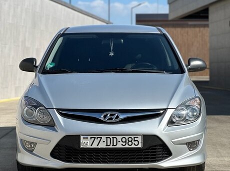 Hyundai i30 2010