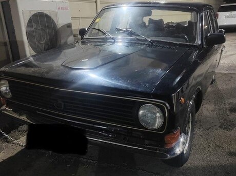 GAZ 24 1981