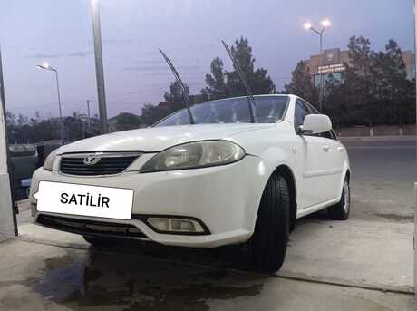Daewoo Gentra 2014