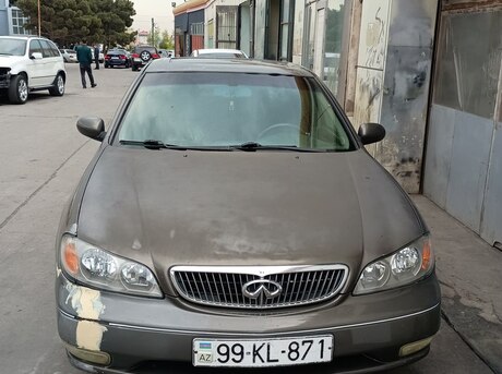 Nissan Maxima 2000