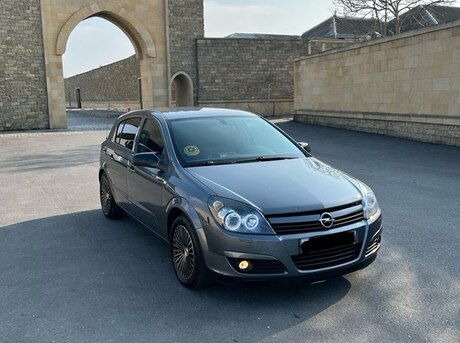 Opel Astra 2005