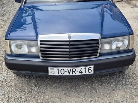 Mercedes 190 1990