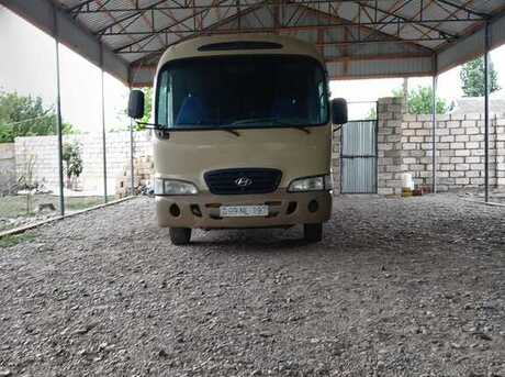 Hyundai County 2001
