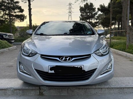 Hyundai Elantra 2015