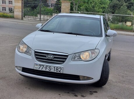 Hyundai Elantra 2010
